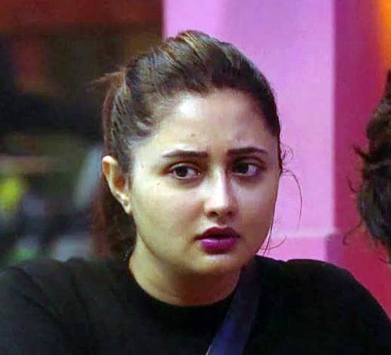 रश्मि के नेचर पर सिद्धार्थ ने किया कमेंट, पारस को क्यों कहा- तू नौकर था