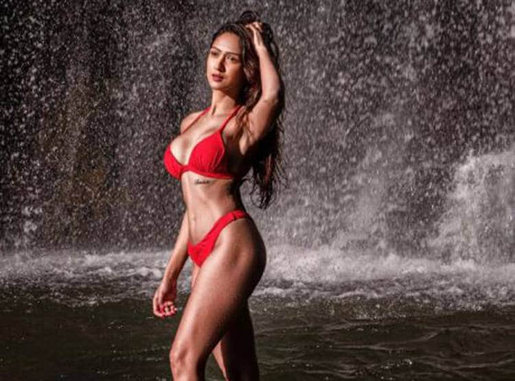 बिकिनी में ससुराल सिमर का फेम एक्ट्रेस का बोल्ड लुक, देखें PHOTOS