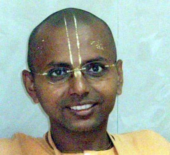 गौर गोपालदास: लाखों की नौकरी छोड़ इंजीनियर से इसलिए संत बना ये युवा