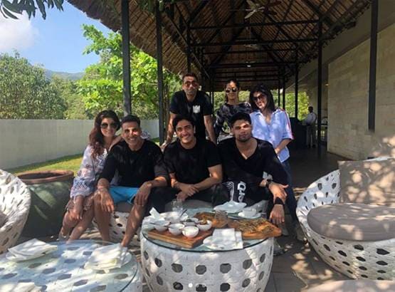 ट्व‍िंकल खन्ना की नानी का निधन, अक्षय कुमार संग पहुंचीं अस्पताल