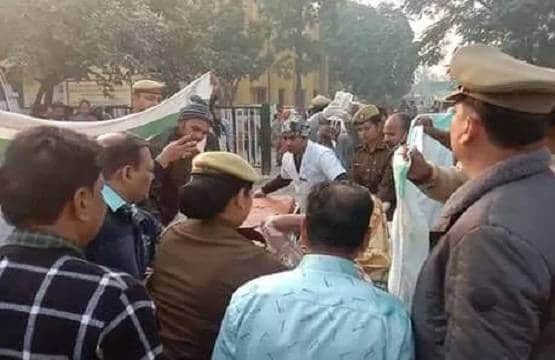 उन्नाव: दिसंबर में गैंगरेप, मार्च में FIR, अगले दिसंबर में जिंदा जलाया, दिल्ली में मौत