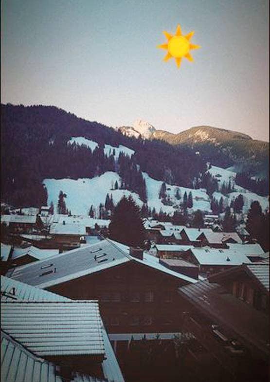 स्विट्जरलैंड में रोमांस: विराट-अनुष्का के साथ वरुण धवन-नताशा हुए स्पॉट