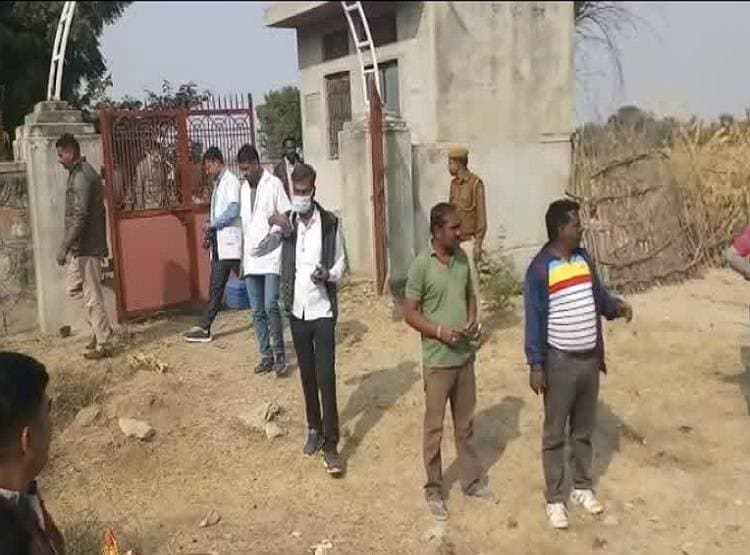 पत्नी के चरित्र पर था शक, पिता ने कर दी मासूम बेटी की हत्या, दादा ने दफनाया शव