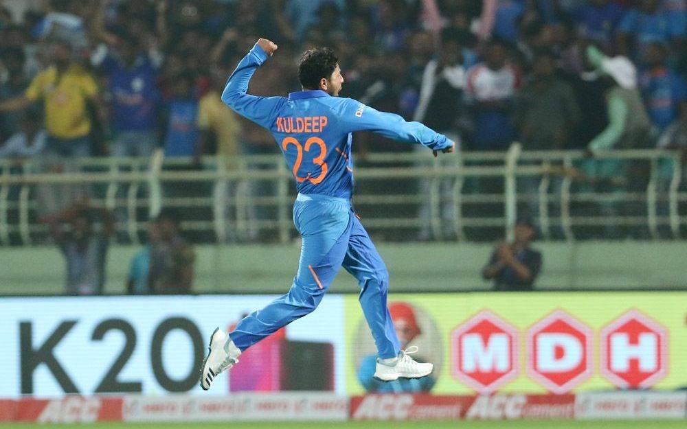 वनडे में कुलदीप यादव की दो-दो हैट्रिक, ऐसा करने वाले पहले भारतीय बॉलर