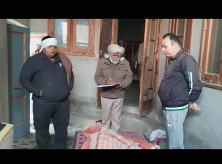 नाश्ता गर्म नहीं दिया तो ससुर ने बहू को मार दी गोली