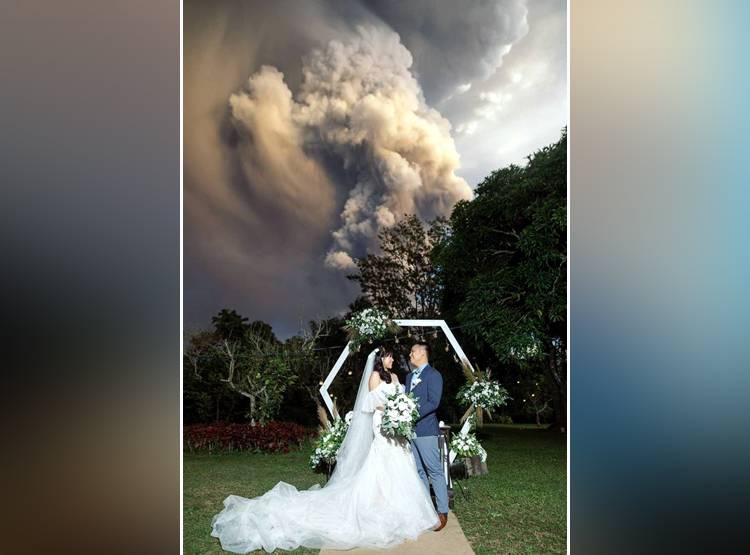 शादी के फोटो में कैद हुआ खतरनाक नजारा, देखकर दंग रह गए लोग