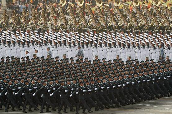 कौन हैं कैप्टन तानिया, बीटेक कर बनी थीं सेना में अफसर, रचा इतिहास