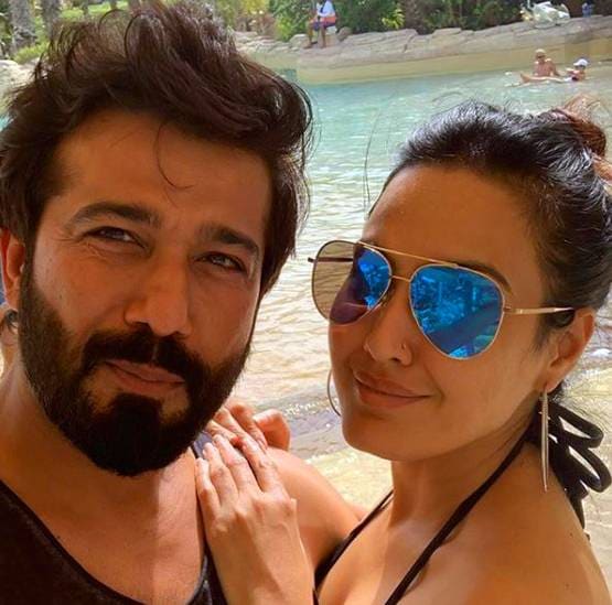 बॉयफ्रेंड से इस दिन शादी करेंगी काम्या पंजाबी, देखें- वेडिंग कार्ड