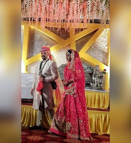 मोहिना के लंबे घूंघट पर यूजर्स ने उठाए सवाल, एक्ट्रेस ने दिया करारा जवाब