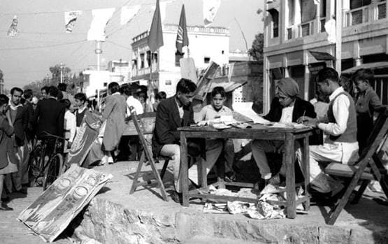 इत्तेफाक से ये बने थे दिल्ली के पहले CM, जानें क्यों देना पड़ा था इस्तीफा