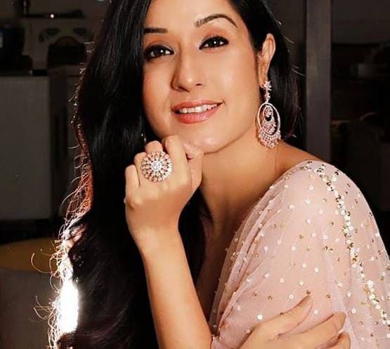 घर-घर जाकर बेचती थी चाकू-छुरी, ऐसे बनी करोड़पति