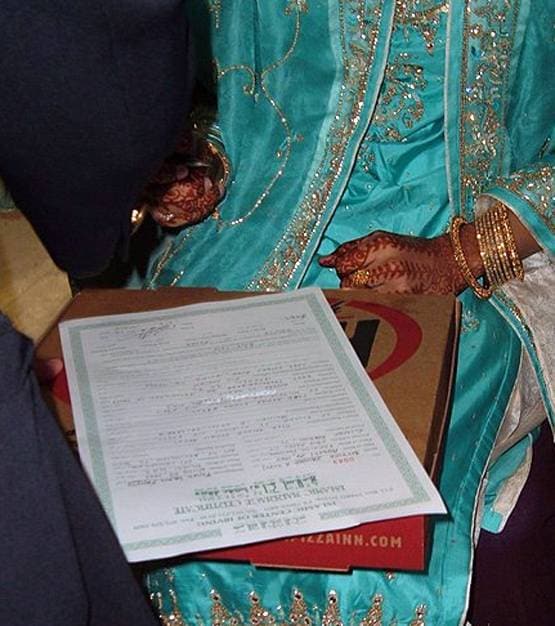 PAK: दूसरी-तीसरी शादी पर दी जा रही भारी छूट, शर्तें लागू