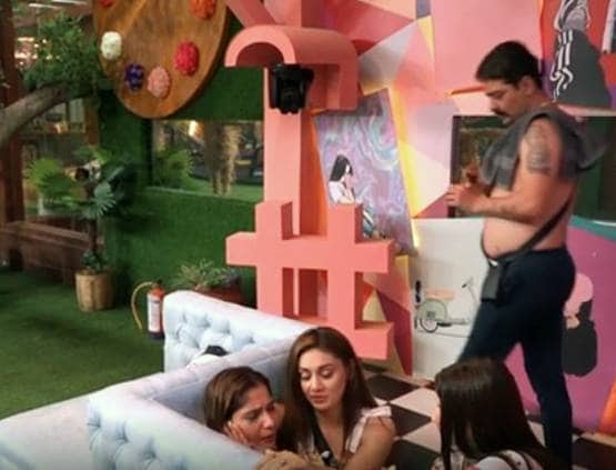 गोविंदा की भांजी आरती बोलीं-13 साल की उम्र में हुई थी रेप की कोशिश