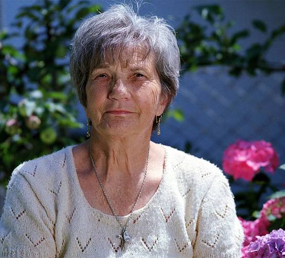 घर में साथ रहने आई सास तो महिला ने दे दी तलाक की अर्जी