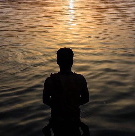 मौनी अमावस्या पर 3 ग्रहों की युति से बन रहा शुभ संयोग, उठाएं लाभ