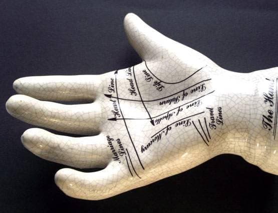 हथेली पर हैं ये निशान तो आप पूरी दुनिया पर कर सकते हैं राज!