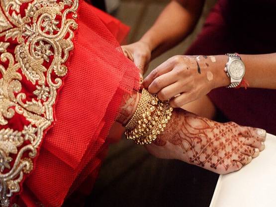 चंद्र ग्रहण के दौरान गलती से भी ना करें ये काम, माना जाता है अशुभ