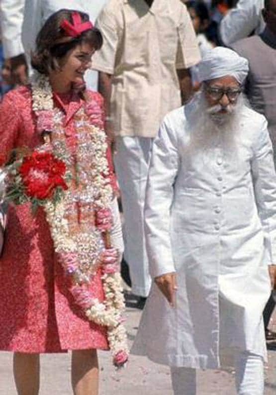 इत्तेफाक से ये बने थे दिल्ली के पहले CM, जानें क्यों देना पड़ा था इस्तीफा