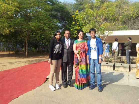 3 प्रीलिम्स, 3 मेन्स, 3 इंटरव्यू, ऐसे इंजीनियर से IAS टॉपर बनी ये लड़की