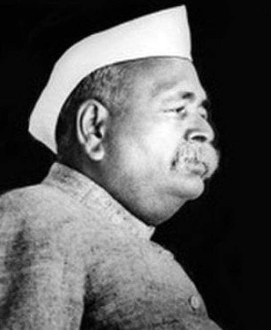 इत्तेफाक से ये बने थे दिल्ली के पहले CM, जानें क्यों देना पड़ा था इस्तीफा