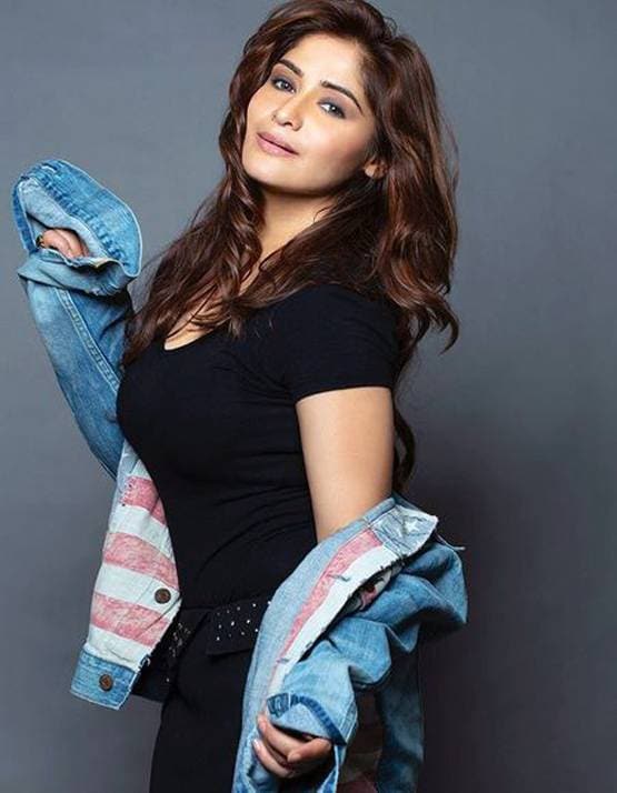 क्यों कश्मीरा ने आरती को कहा- किसी के साथ बाथरूम में मत जाना, वरना...