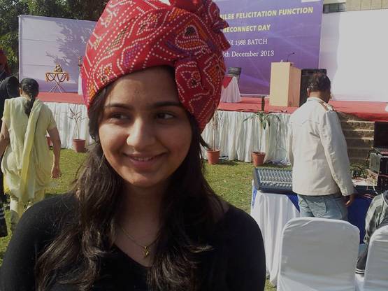 3 प्रीलिम्स, 3 मेन्स, 3 इंटरव्यू, ऐसे इंजीनियर से IAS टॉपर बनी ये लड़की