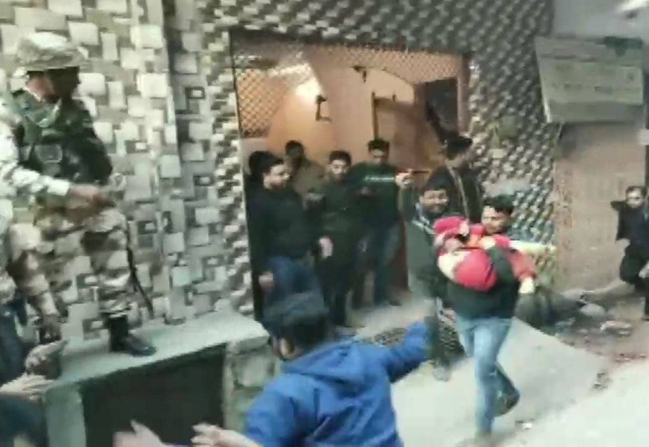 पढ़ते-पढ़ते काल के गाल में समा गए चार बच्चे, कोचिंग सेंटर या मौत का कारखाना?