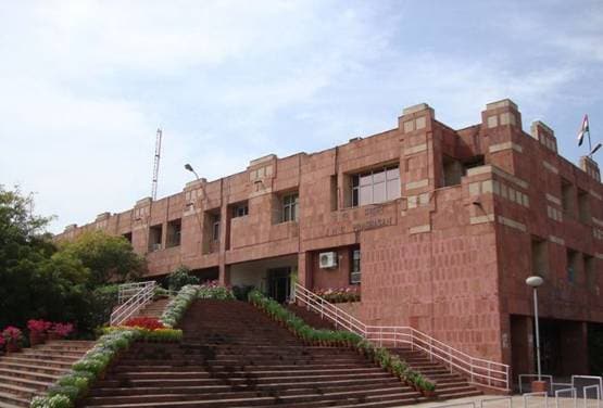 जैसा सोचते हैं, बिल्कुल वैसा नहीं है JNU, ये 3 बातें बदल देंगी नजरिया