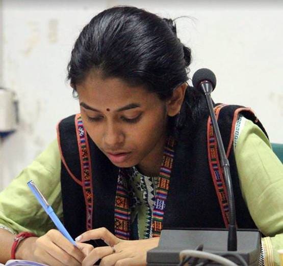 कौन हैं JNUSU प्रेसीडेंट, जिनकी खून से सनी तस्वीर हुई वायरल