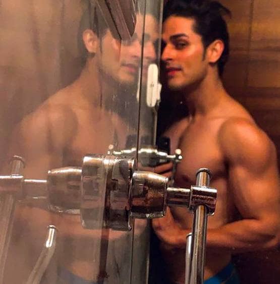 Bigg Boss में पारस से ब्रेकअप करेंगी आकांक्षा, जानिए पहले कब-कब हुआ ऐसा