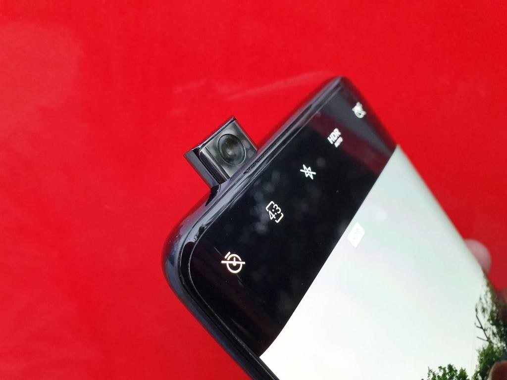 Amazon सेल: OnePlus स्मार्टफोन्स पर 10 हजार तक छूट