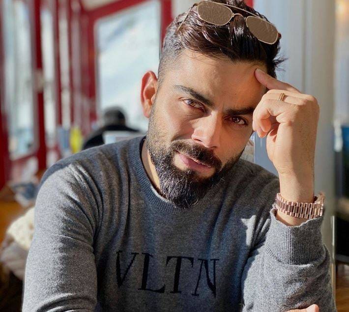 इस अंदाज में नए साल का जश्न मना रहे विराट-अनुष्का