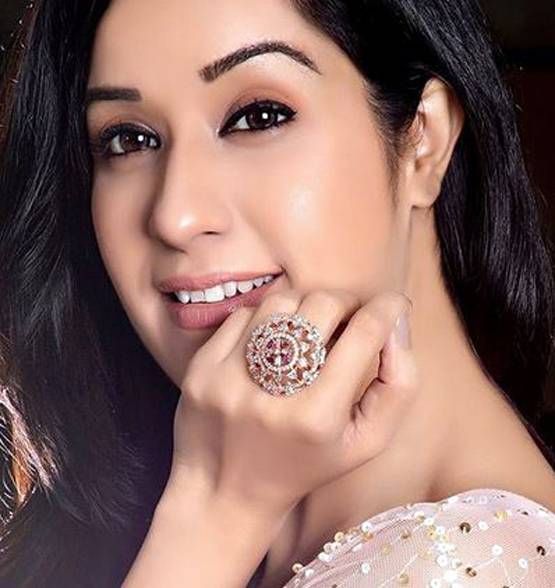 घर-घर जाकर बेचती थी चाकू-छुरी, ऐसे बनी करोड़पति