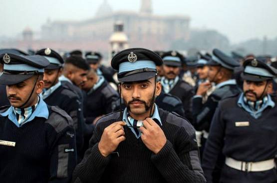 ऐसे होती है गणतंत्र दिवस परेड की तैयारियां, देखें रिहर्सल की फोटोज