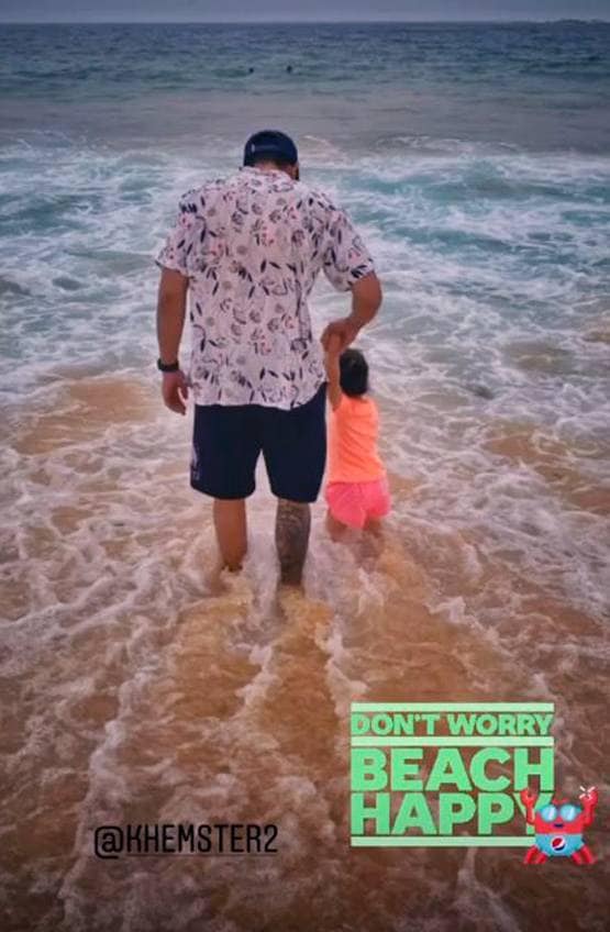 ऑस्ट्रेलिया में इनाया की मस्ती, पेरेंट्स सोहा-कुणाल संग यूं किया फन