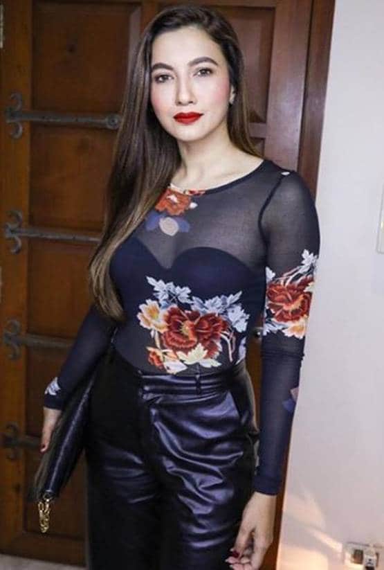 बिग बॉस हाउस के बाहर भी छिड़ी जंग, घरवालों को लेकर आपस में भिड़े सेलेब्स