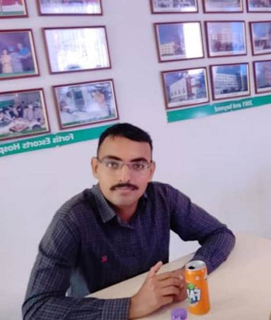 इंग्लिश में दिया UPSC इंटरव्यू, हुआ रिजेक्ट, फिर हिंदी में मारी बाजी