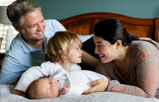 घर में साथ रहने आई सास तो महिला ने दे दी तलाक की अर्जी