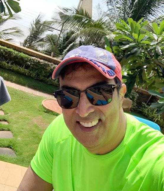 बिग बॉस हाउस के बाहर भी छिड़ी जंग, घरवालों को लेकर आपस में भिड़े सेलेब्स