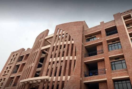 जैसा सोचते हैं, बिल्कुल वैसा नहीं है JNU, ये 3 बातें बदल देंगी नजरिया