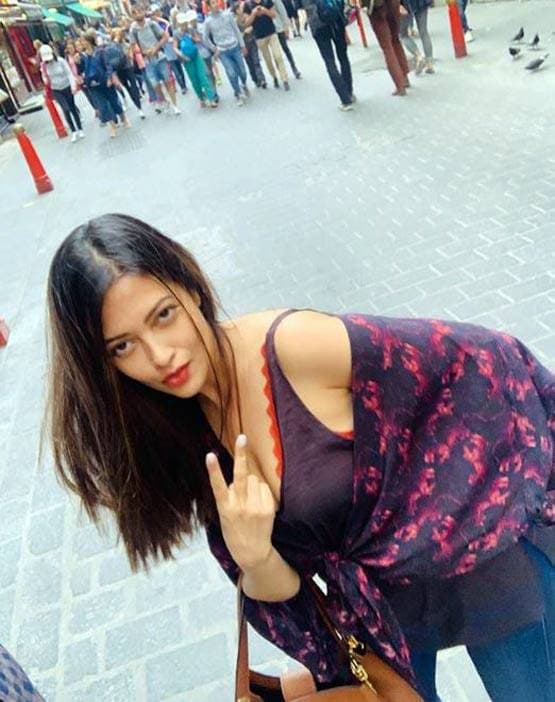 क्र‍िकेटर संग अफेयर, MMS वायरल, एक्ट‍िंग के मामले में फ्लॉप रहीं रिया