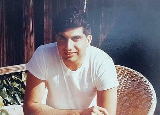 रतन टाटा ही नहीं, देखें मुकेश अंबानी, FB-अमेजन के मालिक की Old Photos