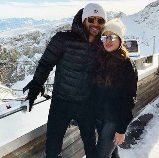 विराट-अनुष्का ने सैफीना और वरुण-नताशा संग मनाया न्यू ईयर, PHOTOS