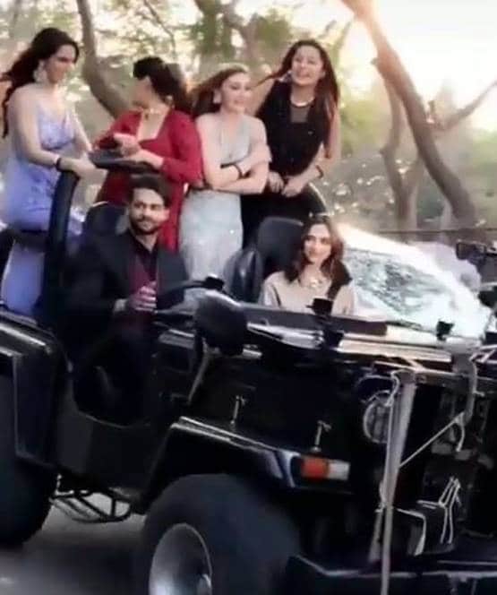 बिग बॉस के इतिहास में पहली बार कंटेस्टेंट्स को कार राइड पर लेकर गईं दीपिका
