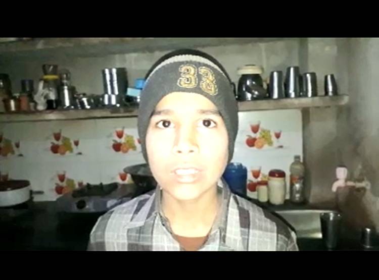 एग्रीमेंट पेपर गुम, पत्नी और 3 बेटियों का गला दबाया, मां को दी मौत