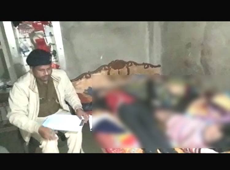 एग्रीमेंट पेपर गुम, पत्नी और 3 बेटियों का गला दबाया, मां को दी मौत