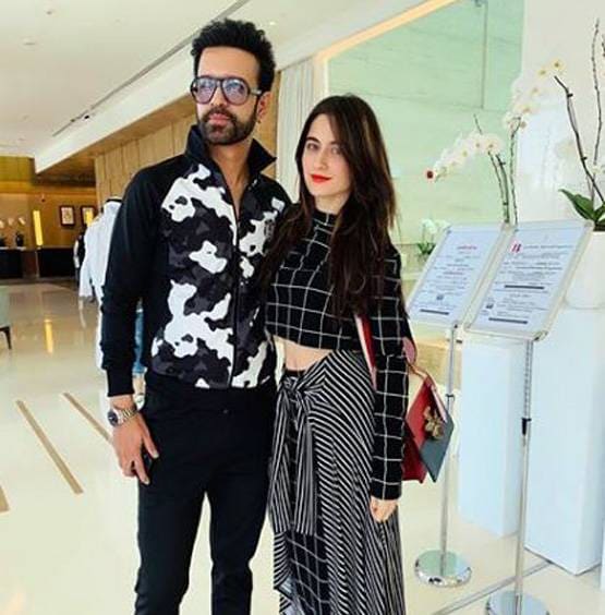 टूटने की कगार पर आमिर-संजीदा की शादी, एक दूसरे से अलग रह रहा है ये कपल?