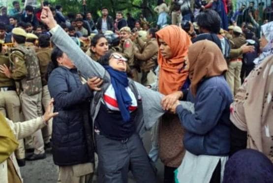 'बाहर के लोगों को मिल रही नागरिकता तो भगवान को क्यों नहीं'