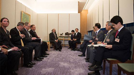 पहली बार मंत्री ने ली पैटरनिटी लीव, कहा- बच्चा पालना हो गया था मुश्किल