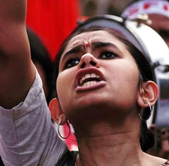 कौन हैं JNUSU प्रेसीडेंट, जिनकी खून से सनी तस्वीर हुई वायरल